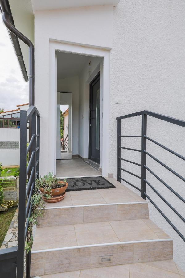 Sweet Apartment Tony Pula Exterior foto
