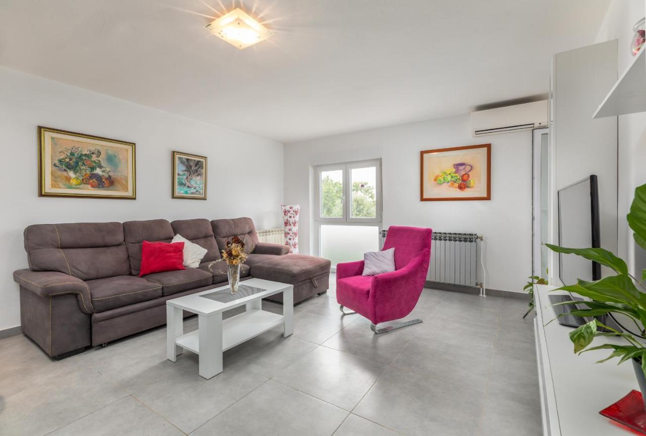 Sweet Apartment Tony Pula Exterior foto