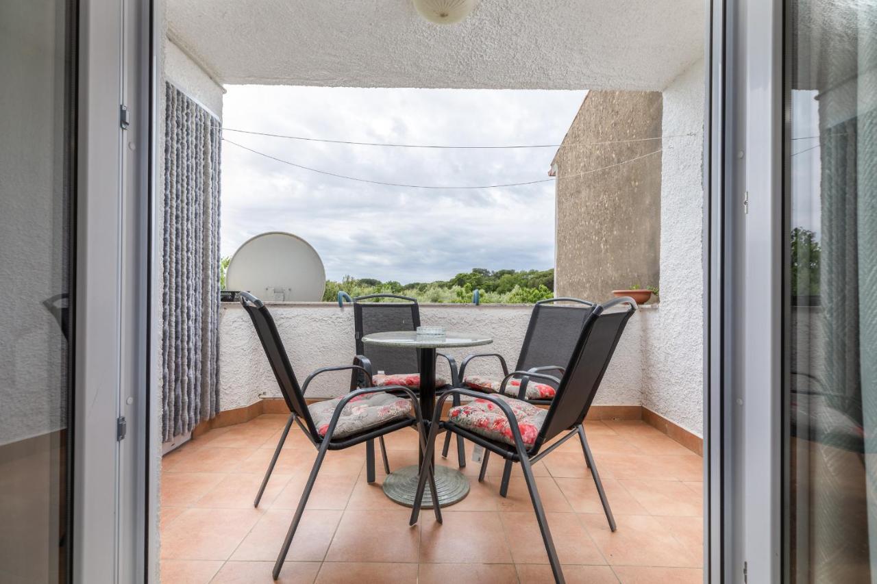 Sweet Apartment Tony Pula Exterior foto